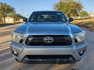 2014 Toyota Tacoma PreRunner V6 - Exterior Front Center Image
